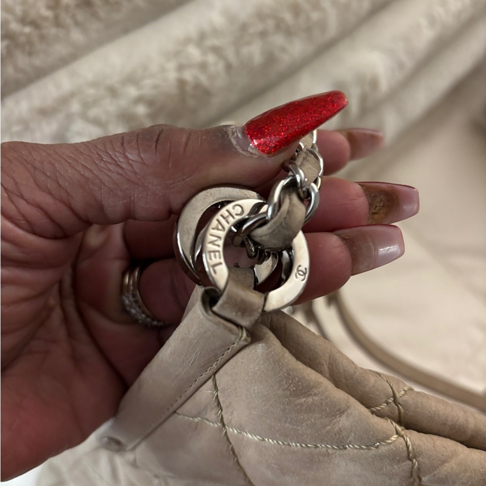 Chanel Taupe Quilted Shoulder Bag - Picture 8 of 15